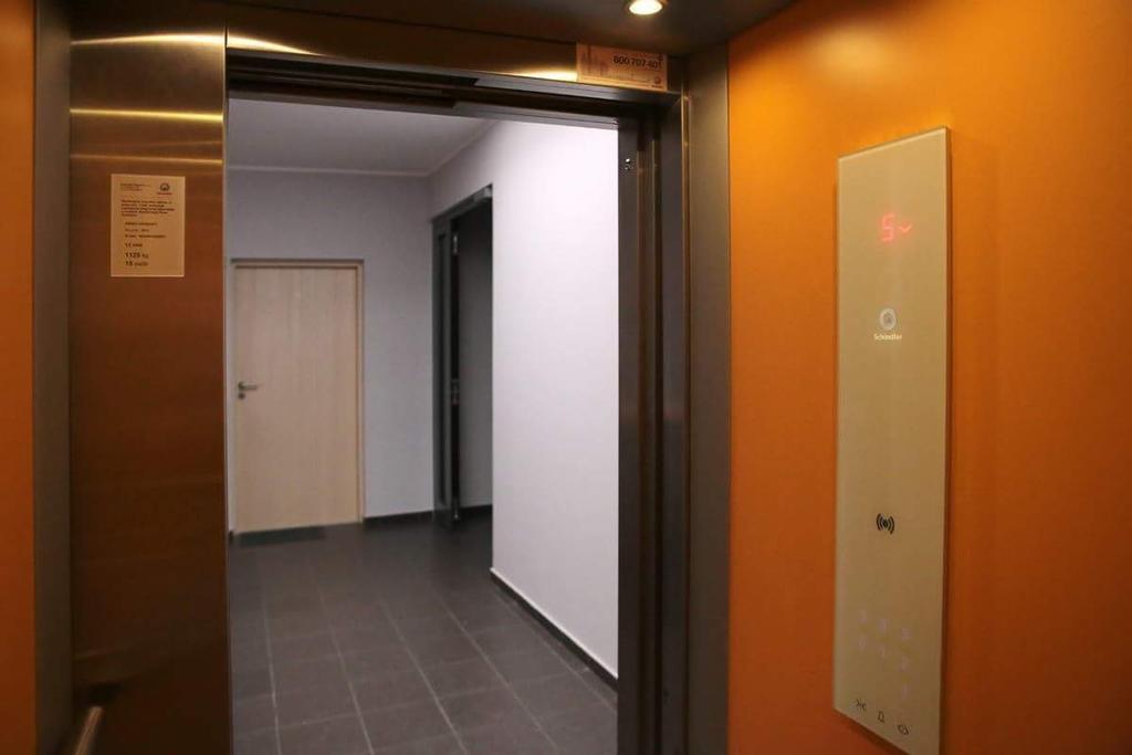 35m² Studio-Apartment, 1 eigene Posen Exterior foto